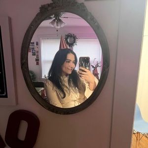 Meet your Posher, Victoria